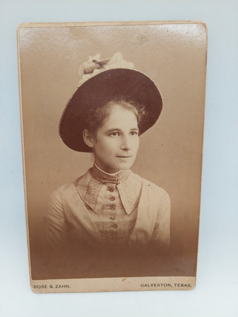 Antique Cabinet Card Fashionable Women Galveston Texas Rose & Zahn